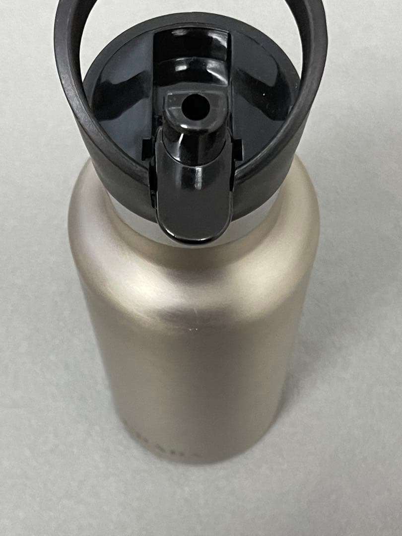 K【未使用】PRADA ステンレススチール 水筒 シルバー