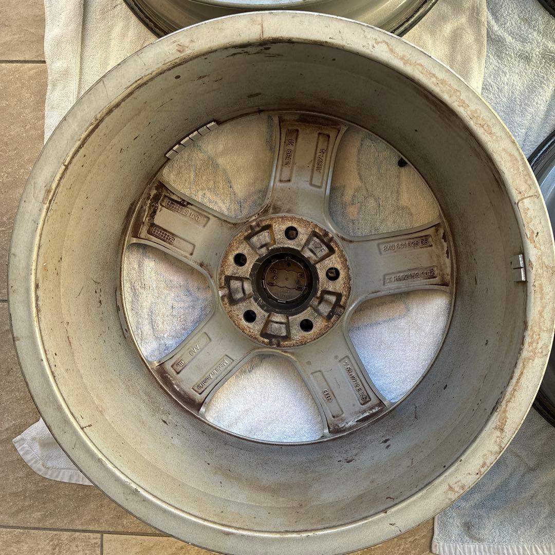 アウディ純正ホイール