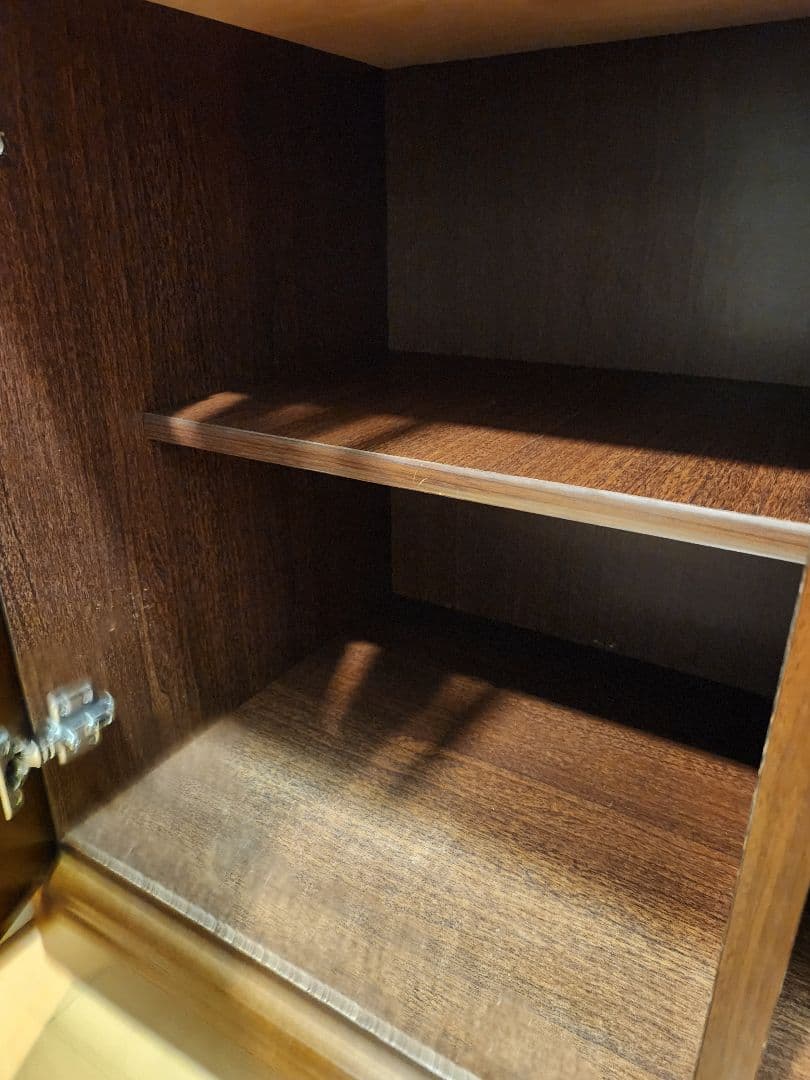 ※12/7まで【レトロ品】食器棚　キャビネット　アンティーク　ガラス扉付