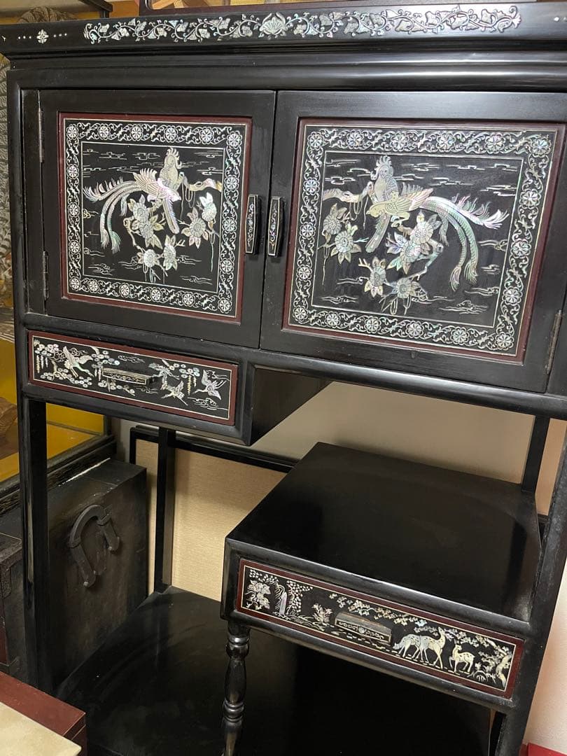 高級螺鈿家具‼️机、棚の二点‼️激安破格出品‼️最安値‼️大型につき引取り推奨、希望‼️