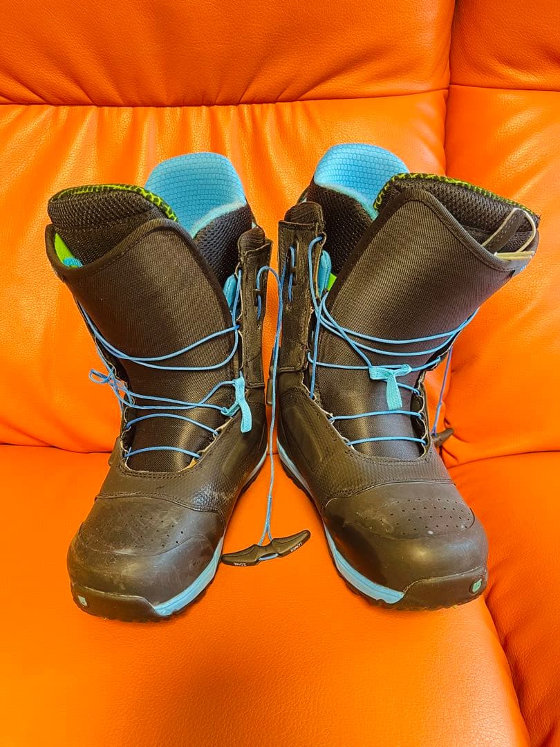 【おまけ付】Burton スノーボードとバインディング、ブーツセット