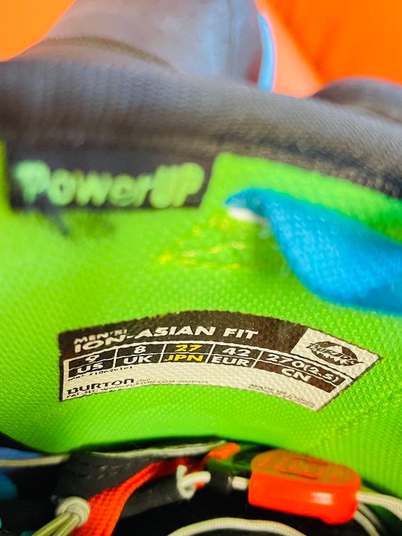 【おまけ付】Burton スノーボードとバインディング、ブーツセット