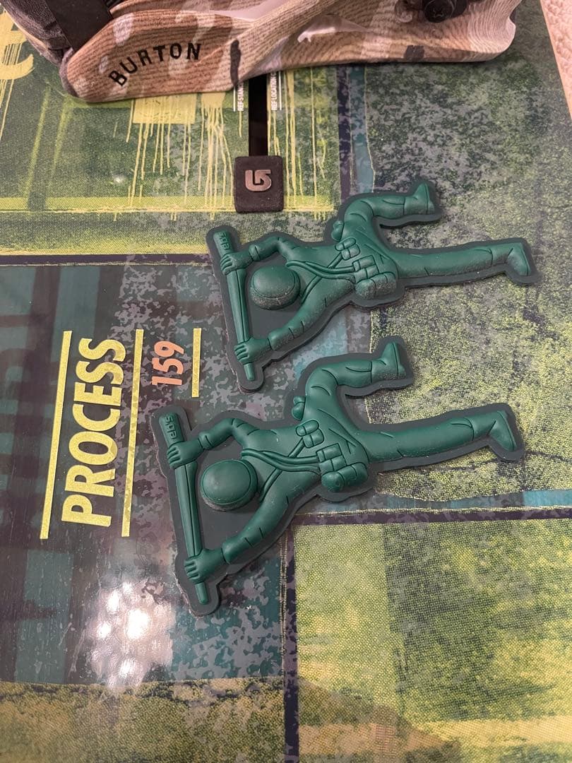 【おまけ付】Burton スノーボードとバインディング、ブーツセット