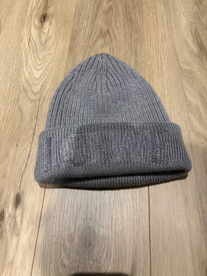 ロエベ　ニット帽