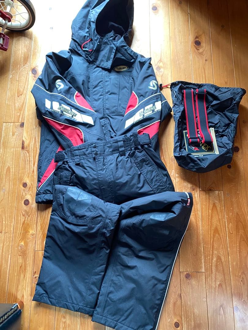 サンライン ゴアテックス ウォームアップスーツ