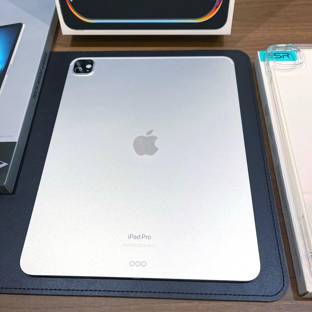 iPad Pro M4 13インチ　256GB Wi-Fiモデル　シルバー