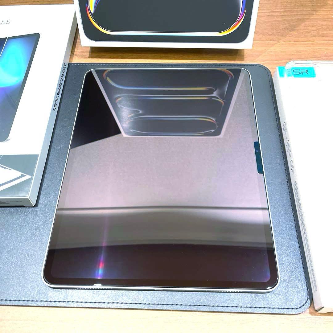 iPad Pro M4 13インチ　256GB Wi-Fiモデル　シルバー