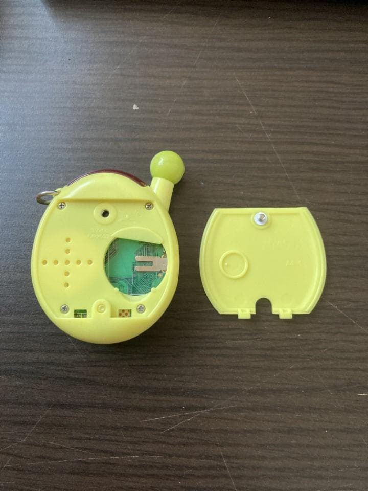 【動作確認済】たまごっち 生茶パンダっち 限定品 生茶コラボ　ストラップ付