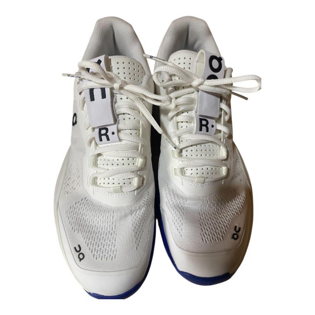 On | THE ROGER Pro(ザ・ロージャー・プロ) 30cm