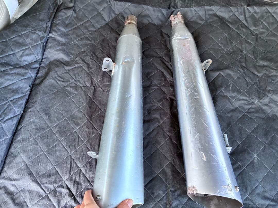 ※傷あり！ Harley-Davidson V-Rod Muscle 社外マフラ