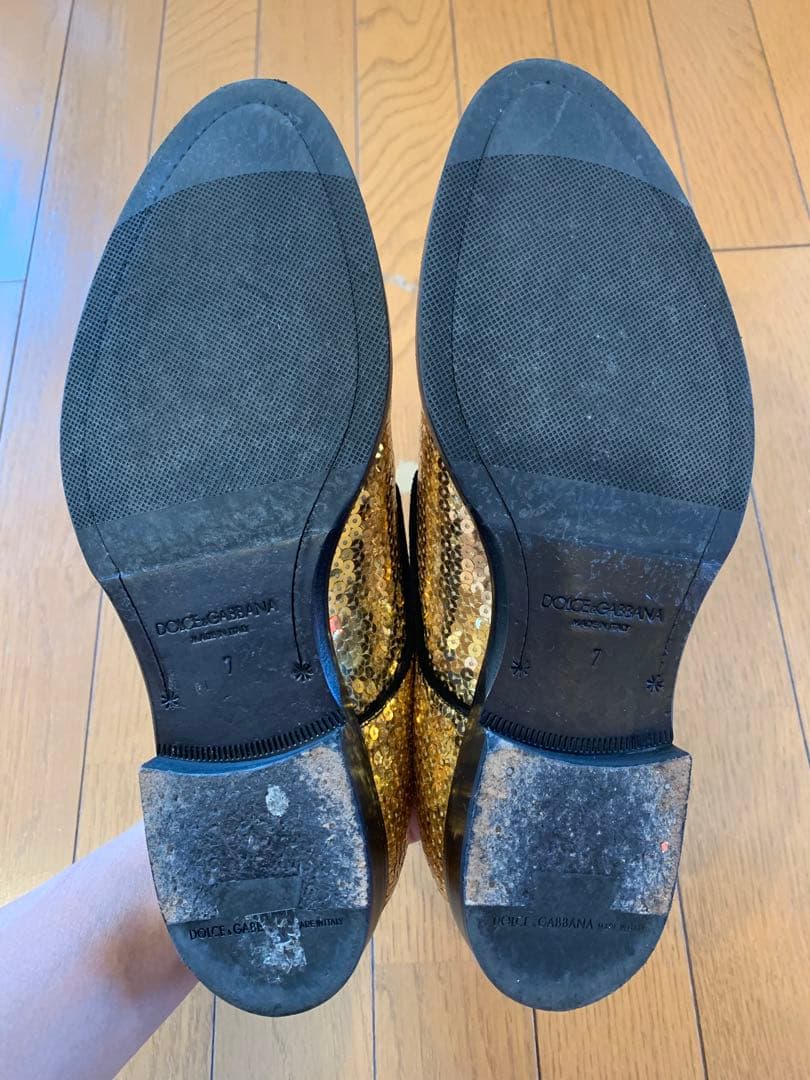 Dolce & Gabbana ゴールド スパンコール ドレスシューズ