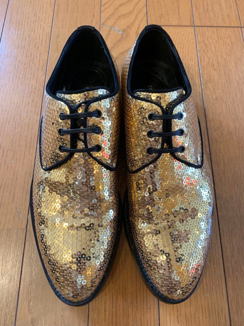 Dolce & Gabbana ゴールド スパンコール ドレスシューズ