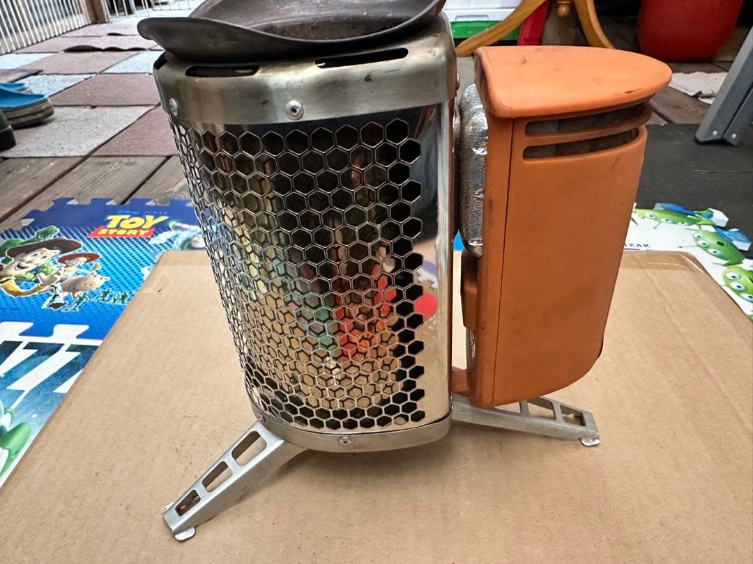 バイオライト　キャンプストーブ 初代 グリル付き