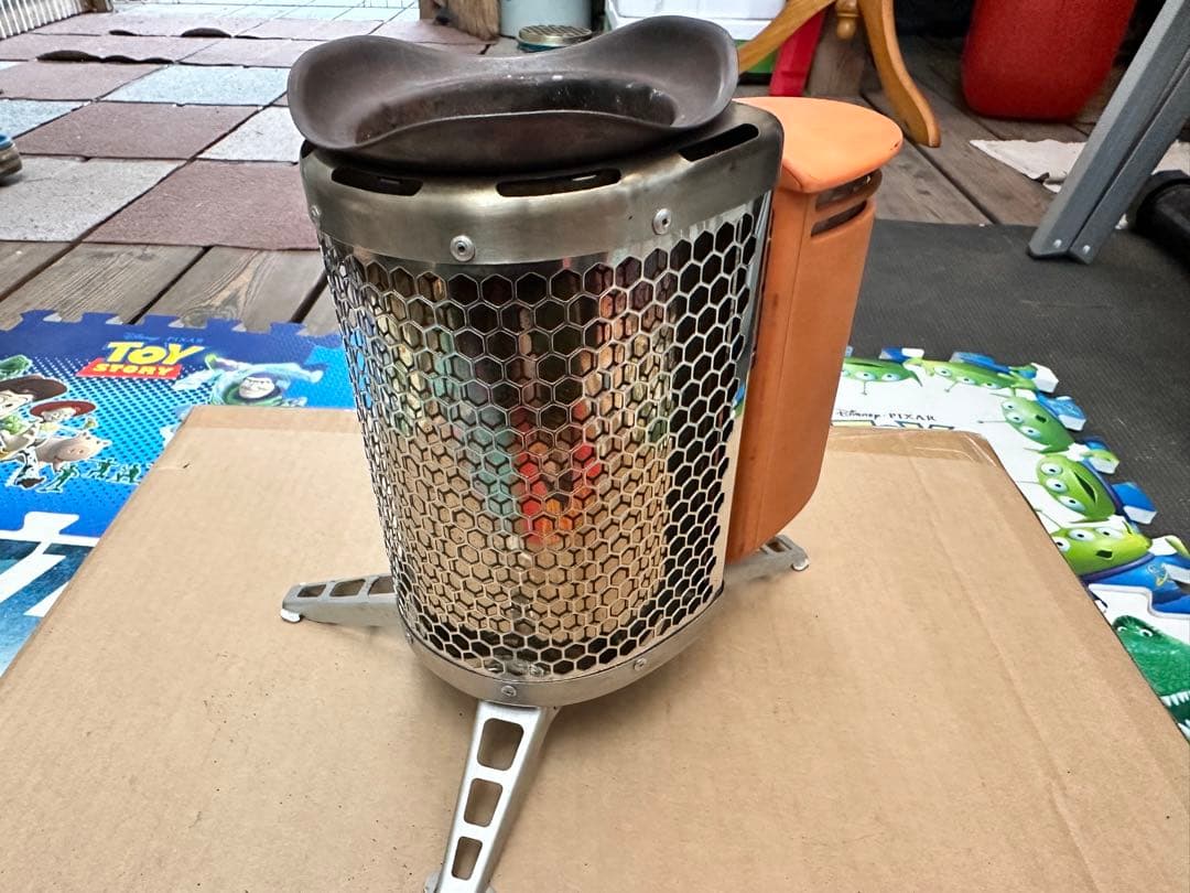 バイオライト　キャンプストーブ 初代 グリル付き