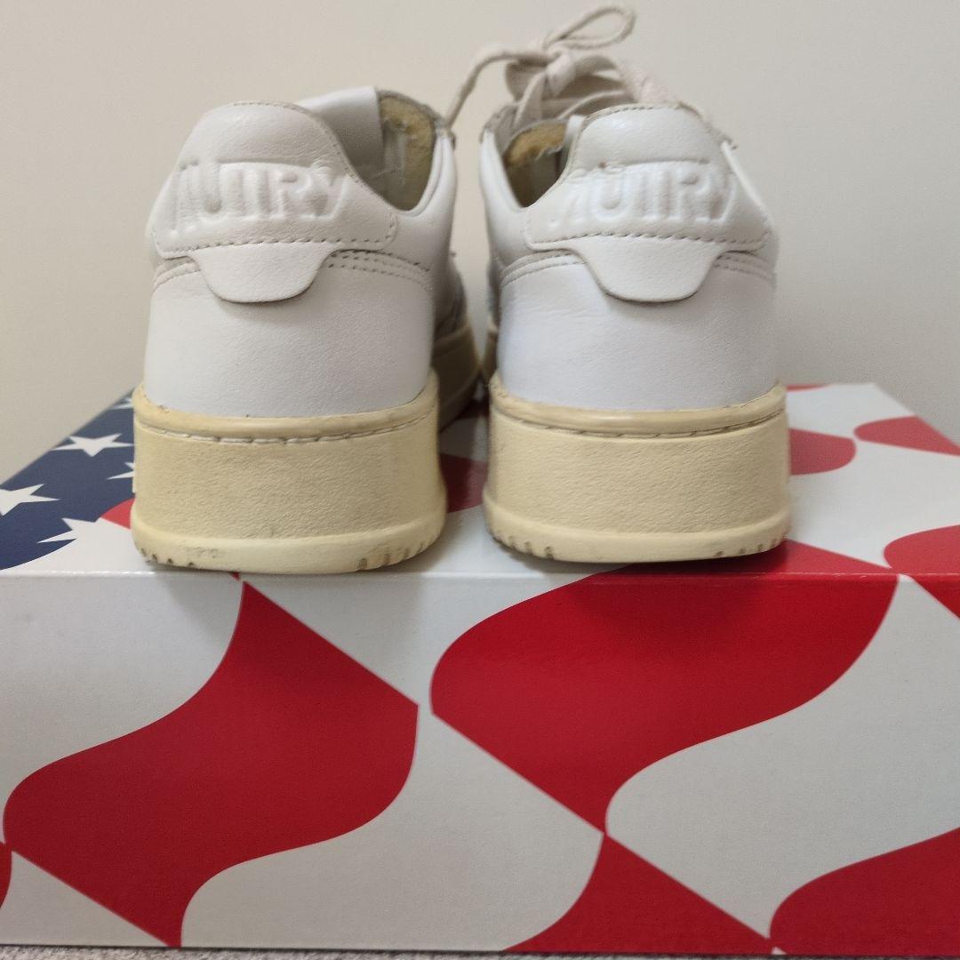 【AUTRY】オートリー MEDALISTLOW 　37