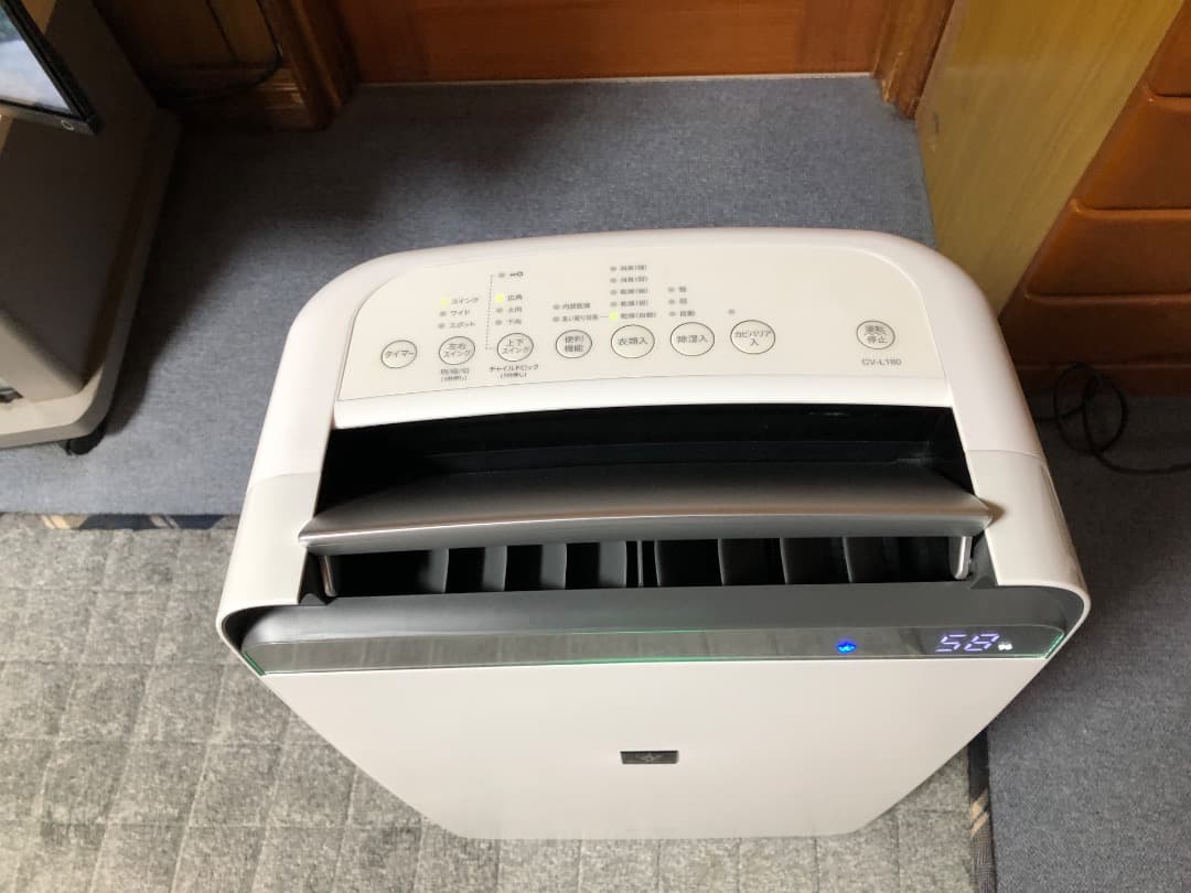 SHARP 衣類乾燥機 除湿機 CV-L180-W 2020年製