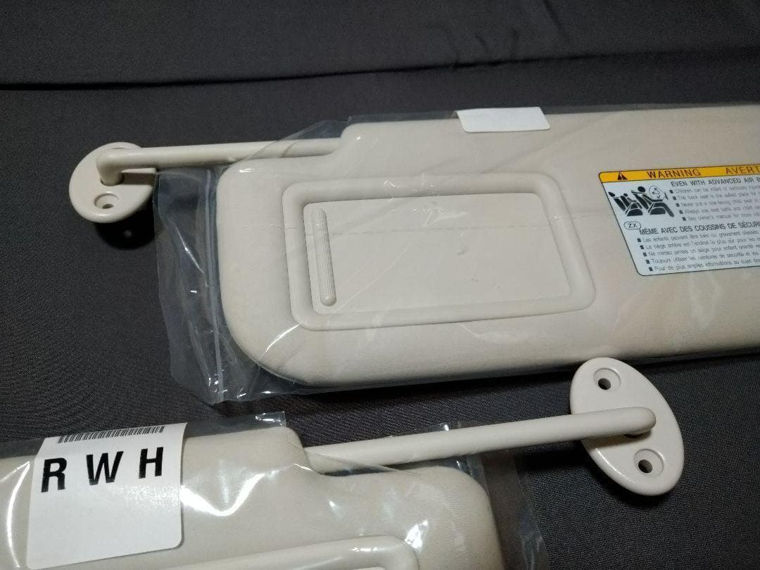 新型レクサスRX 北米仕様サンバイザー 新品未使用 ホワイト USDM