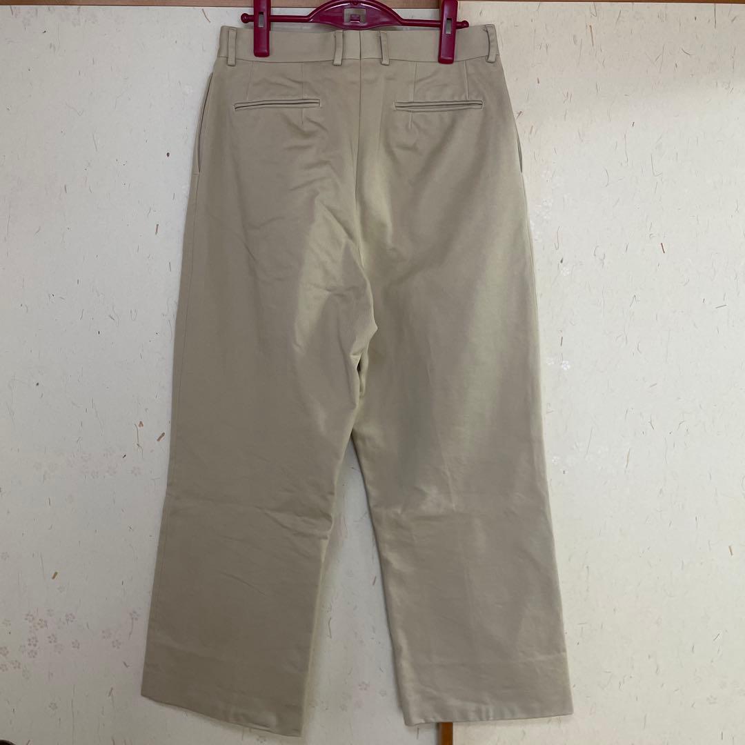 neat ベージュ スラックス