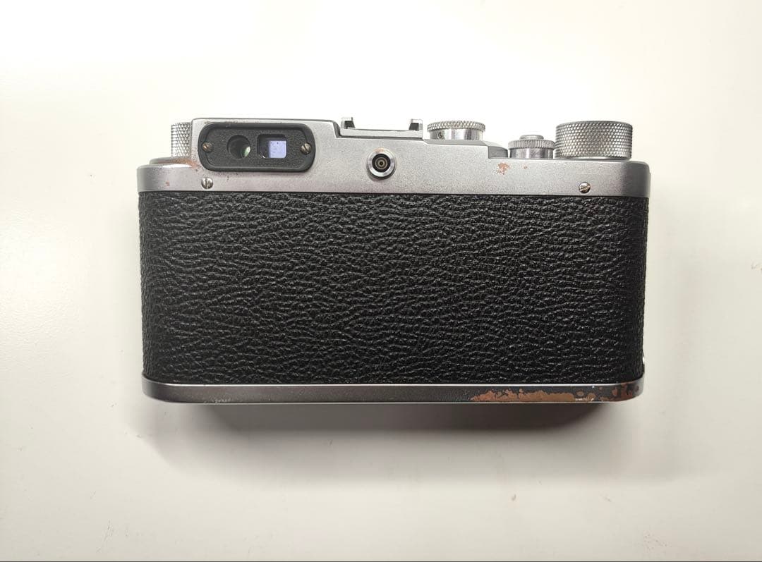 Leotax tv + industar 61 55mm F2.8 レンズ付