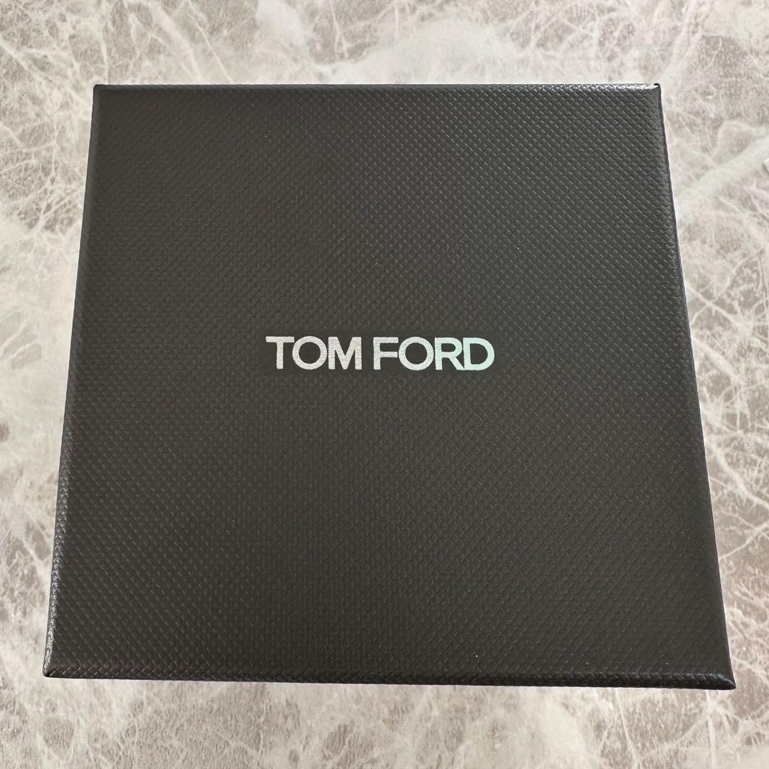 TOM FORD OUD WOOD キャンドル