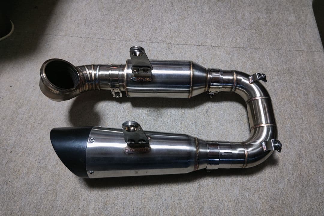 年末お値引き‼️ドゥカティ パニガーレ ストリートファイターV2 マフラー