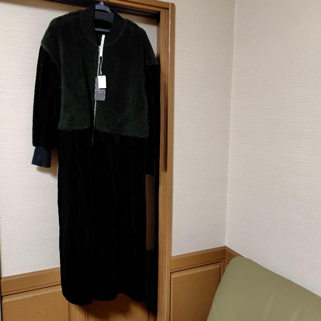 最終値下げUNIVERSAL　TISSUコート