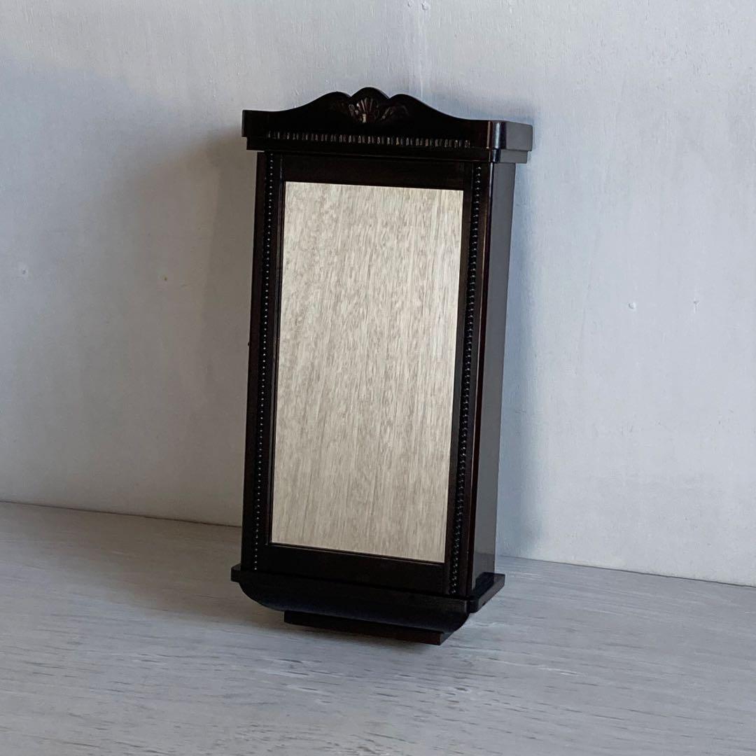 ケロリン 古い壁掛けガラスケース 3段 飾り棚 ガラスキャビネット