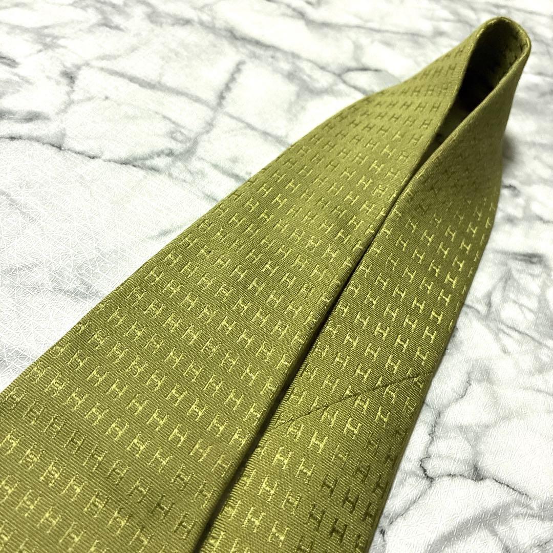 ✨極美品✨汚れなし✨エルメス　H柄 ファソネ　ジャガード　ピスタチオ色　ネクタイ
