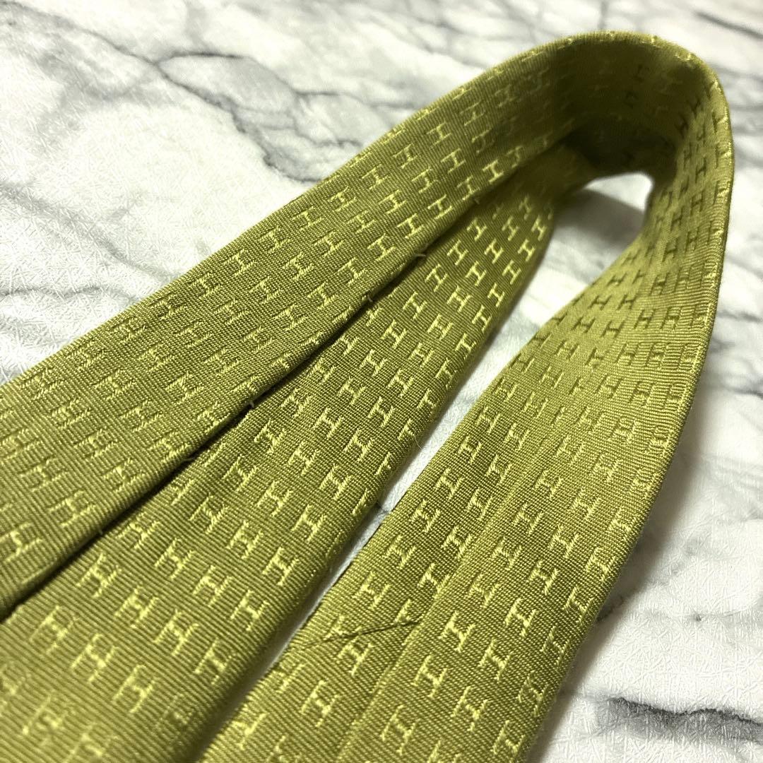 ✨極美品✨汚れなし✨エルメス　H柄 ファソネ　ジャガード　ピスタチオ色　ネクタイ