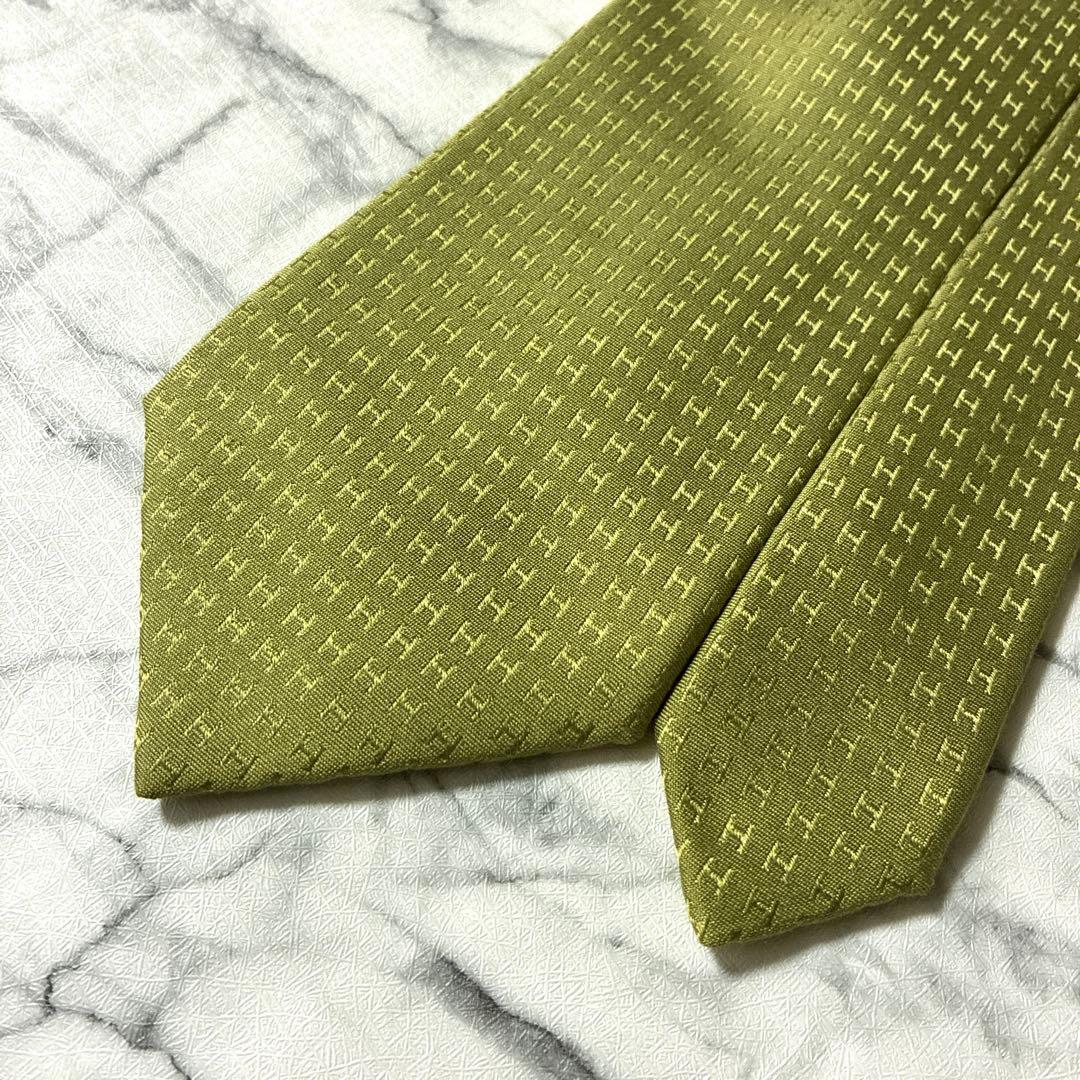✨極美品✨汚れなし✨エルメス　H柄 ファソネ　ジャガード　ピスタチオ色　ネクタイ