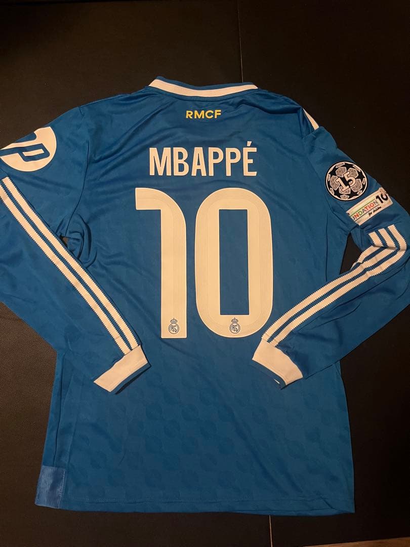激レア レアルマドリード キリアンムパッペ 長袖ユニフォーム背番号10 US L
