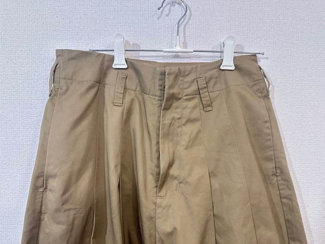 コットンツイルワイドフォルム カーブパンツ アダムエロペ