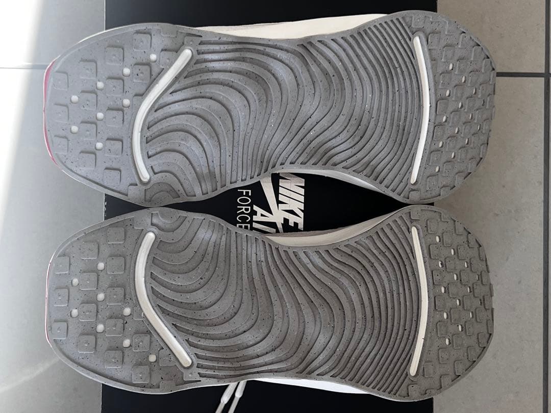 NIKEナイキ モティバ25cm/ウィメンズ ウォーキングシューズ