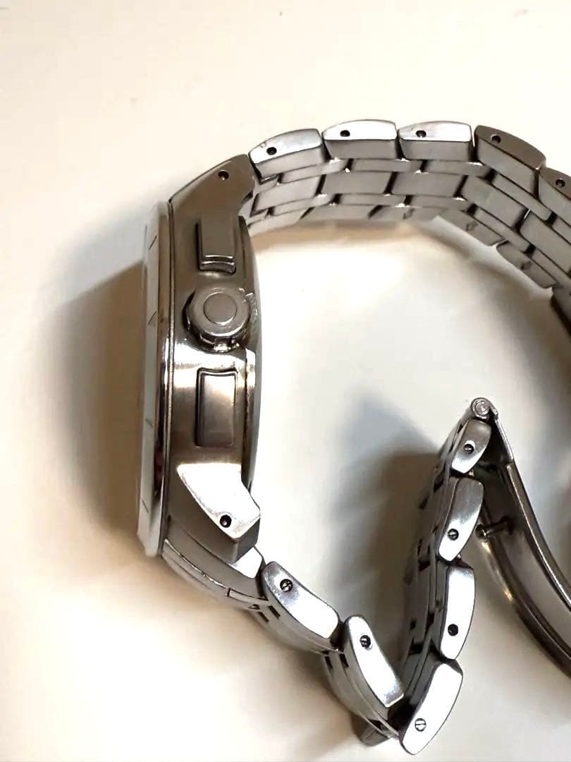 スウォッチ レトログラード YRS400G DARK STEEL