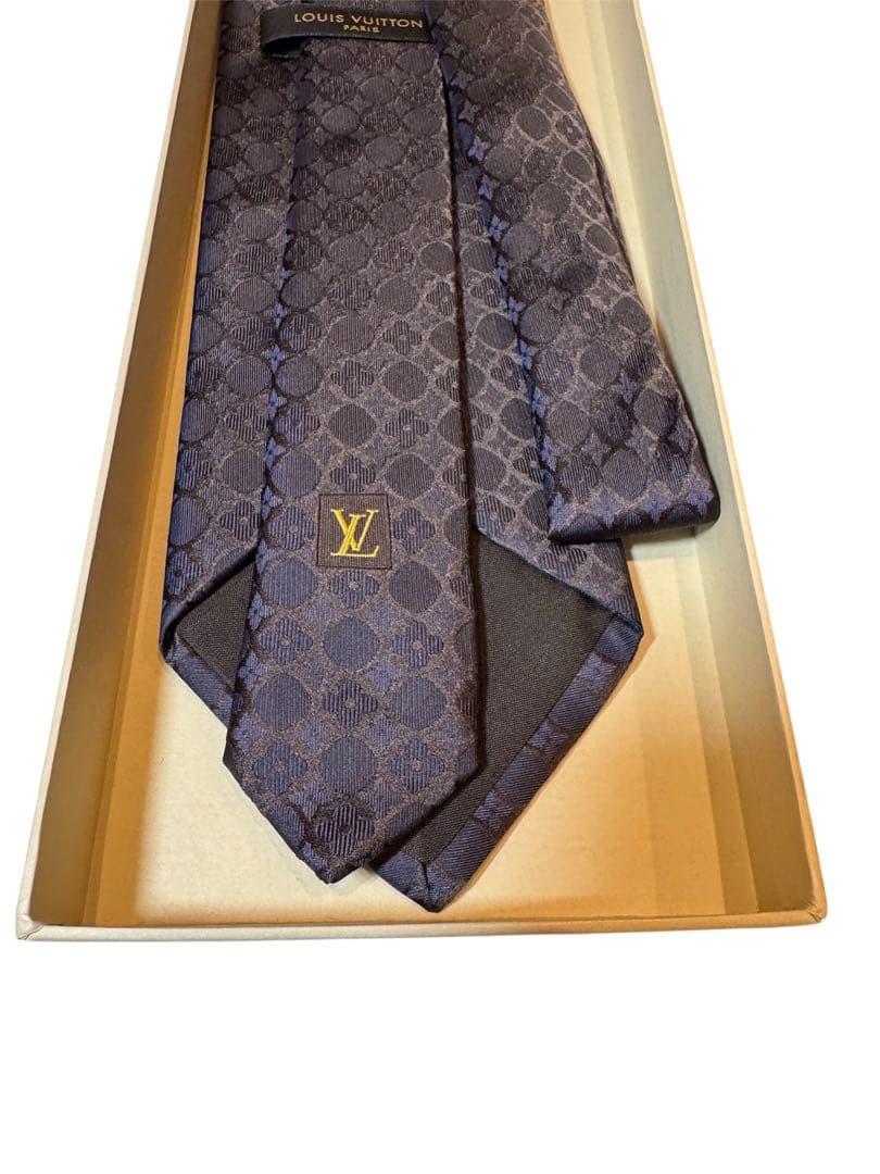 LOUIS VUITTON ダークブラウン ネクタイ