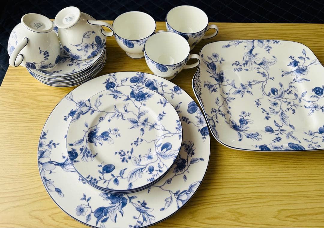 ⭐️poipu⭐️ウェッジウッド ブループラム