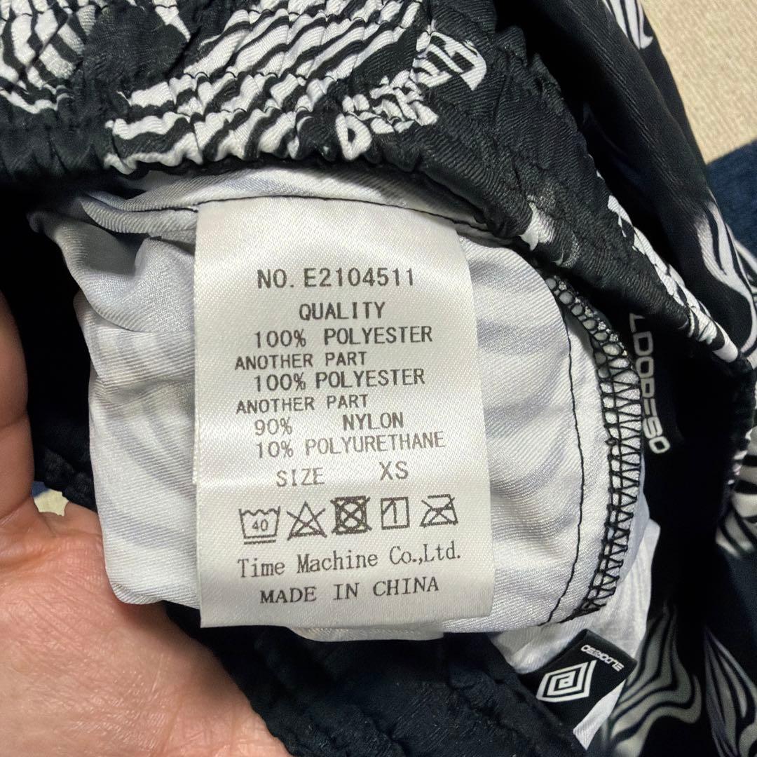 Eldoreso ストライプ柄ショートパンツ