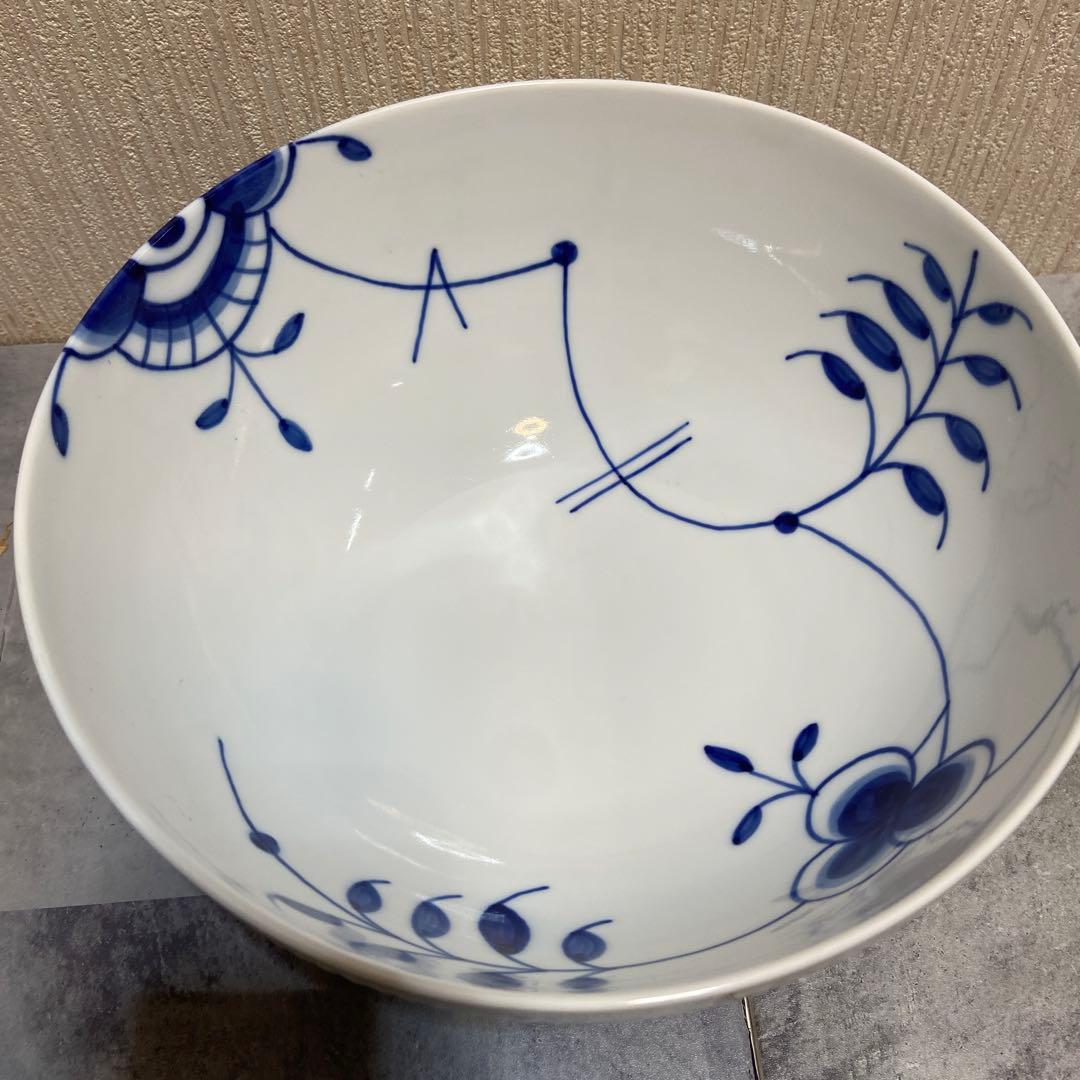 ロイヤルコペンハーゲン⭐️ブルーフルーテッドメガボウル24センチ