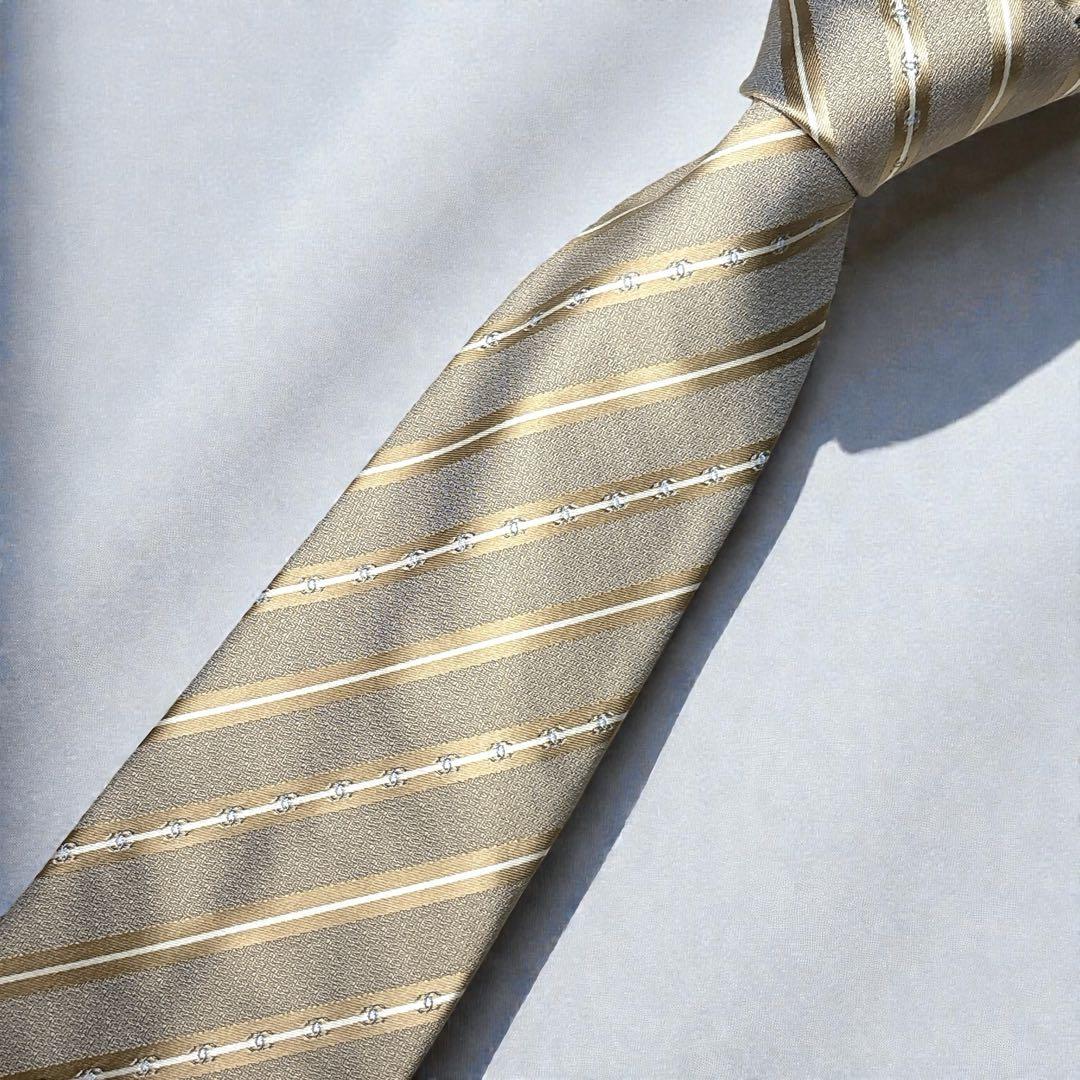 CHANEL ネクタイ 未使用 ココマーク ゴールド レジメンタル