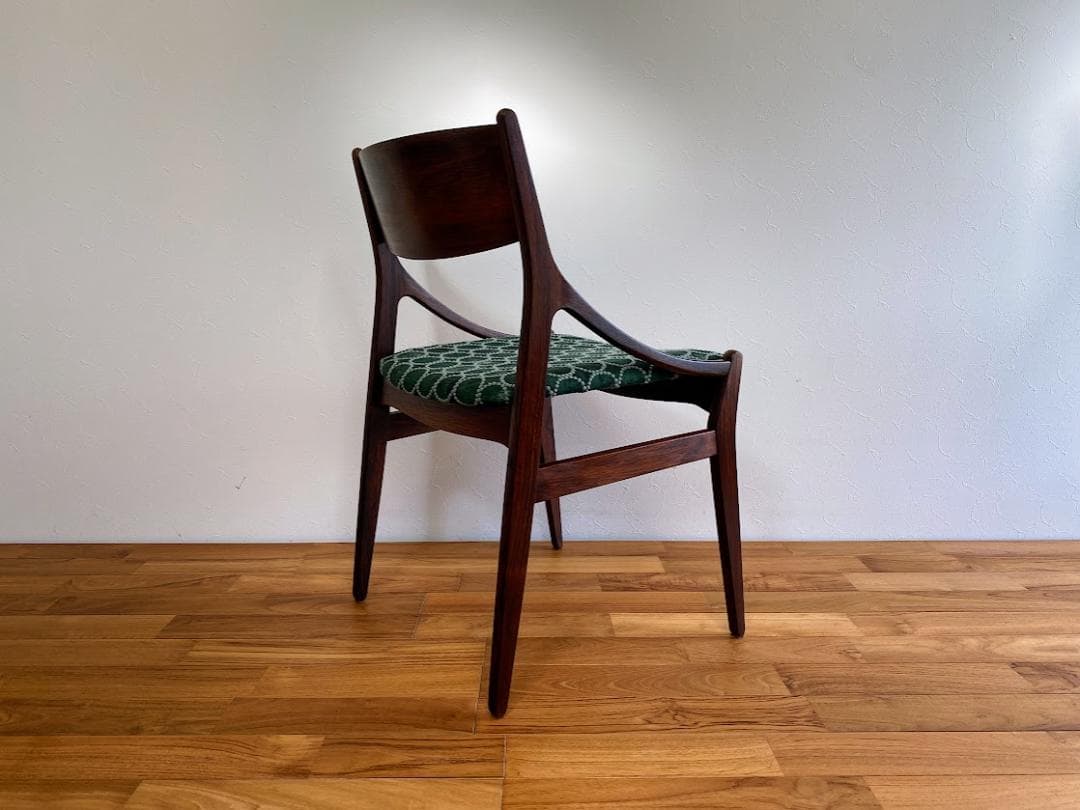 リラックスタイム ローズウッド トロンボルグ ダイニングチェア仕上済