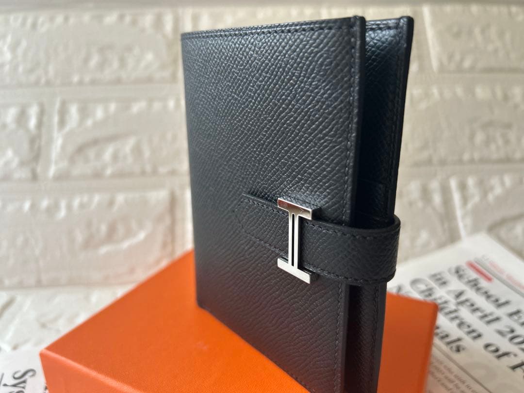 #HERMES ベアコンパクト　二つ折財布