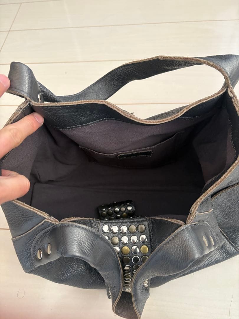 00s レザースタッズバッグ　archive TRES グレー