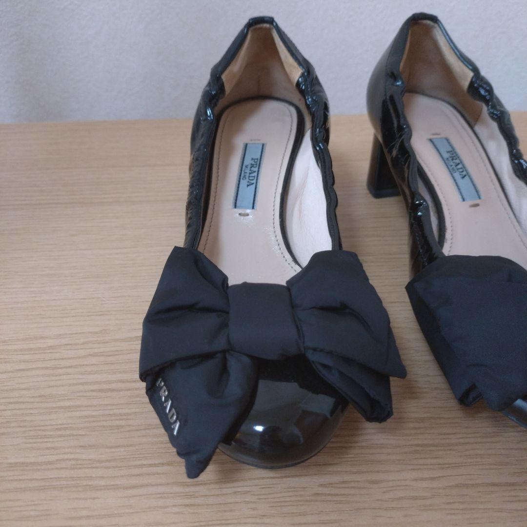 美品　PRADA ブラック リボン付きパンプス