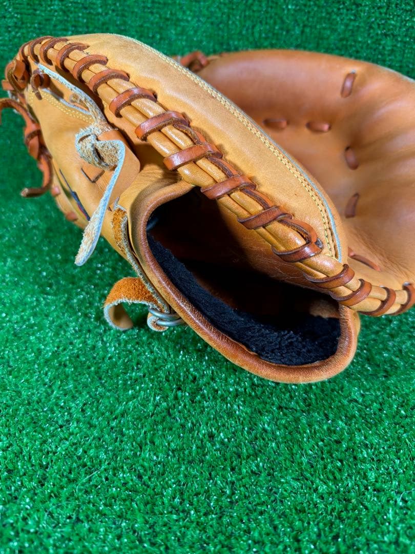 ビクトリーステージ　軟式　キャッチャーミット