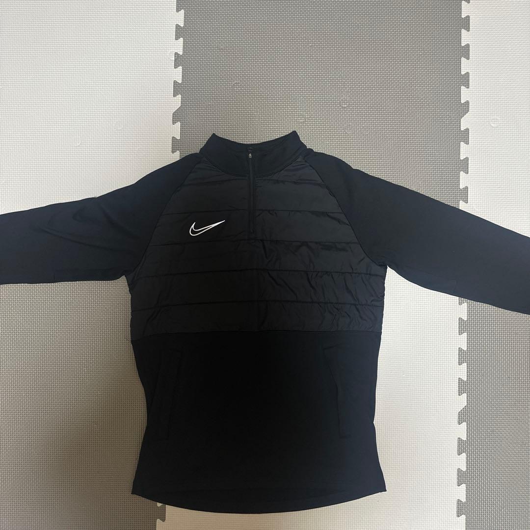 Nike ハーフネック長袖ウェア ブラック