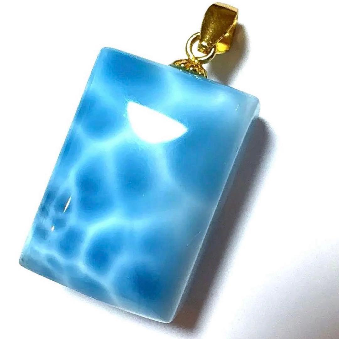 明日以降22,000円　最高品質　天然石　ラリマー　ペンダント　レクタングル
