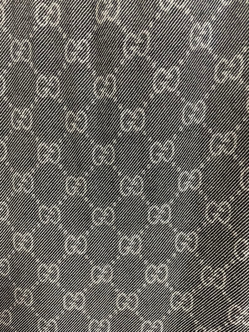 Gucci GGロゴマフラー グレー
