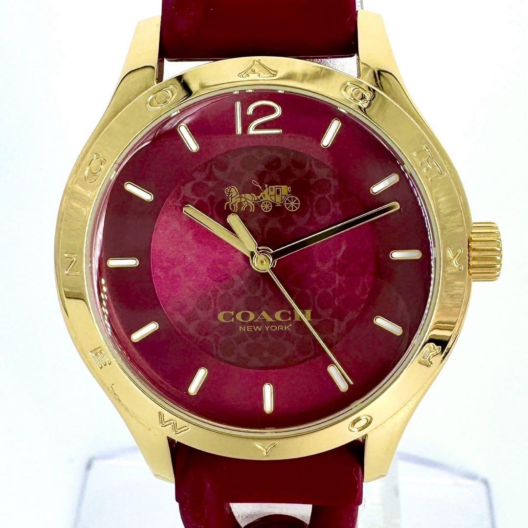 【箱・ほぼ未使用】COACH コーチ ゴールド シグネチャー ラバー 腕時計
