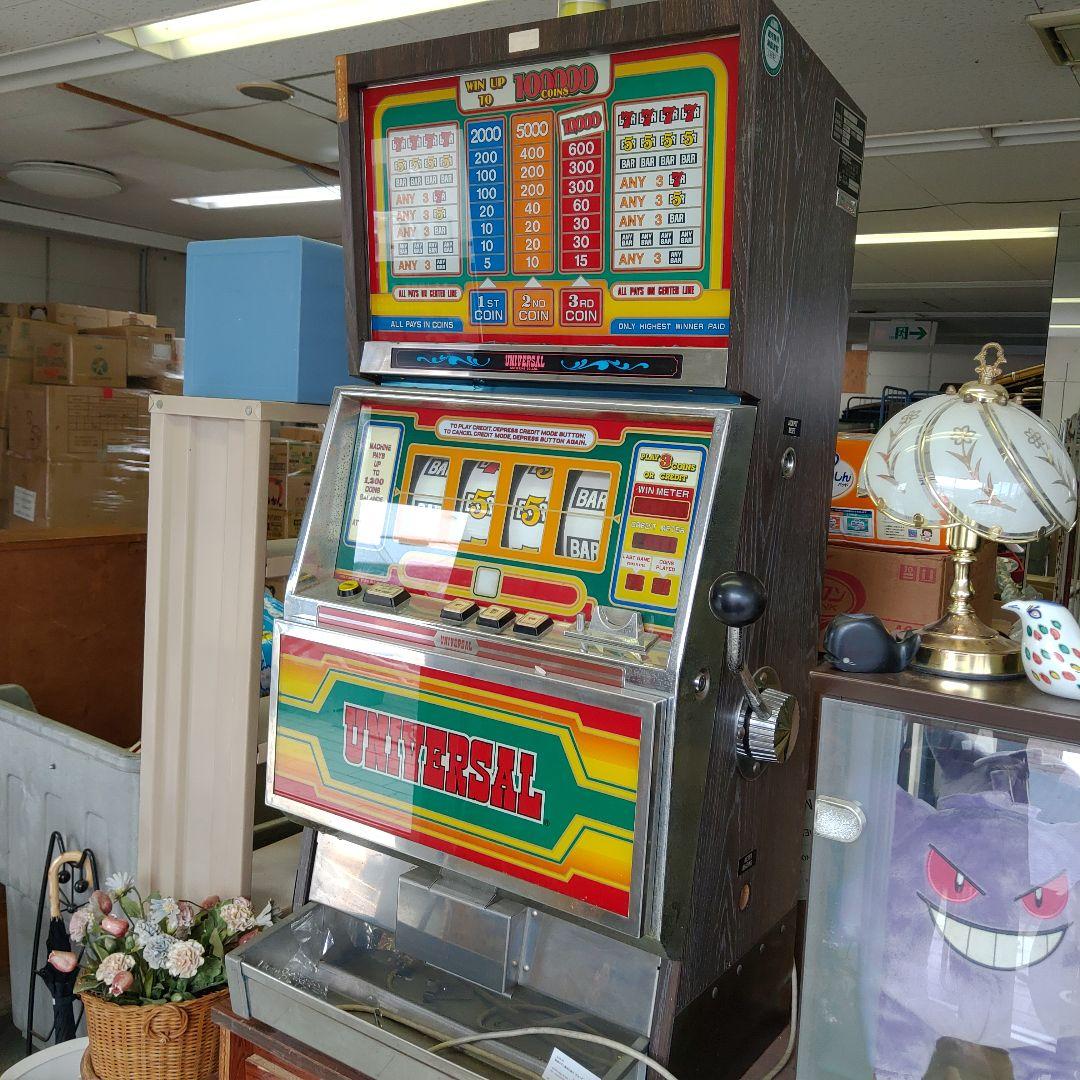 vintage UNIVERSAL スロットマシン TAITO当時物 屋内用