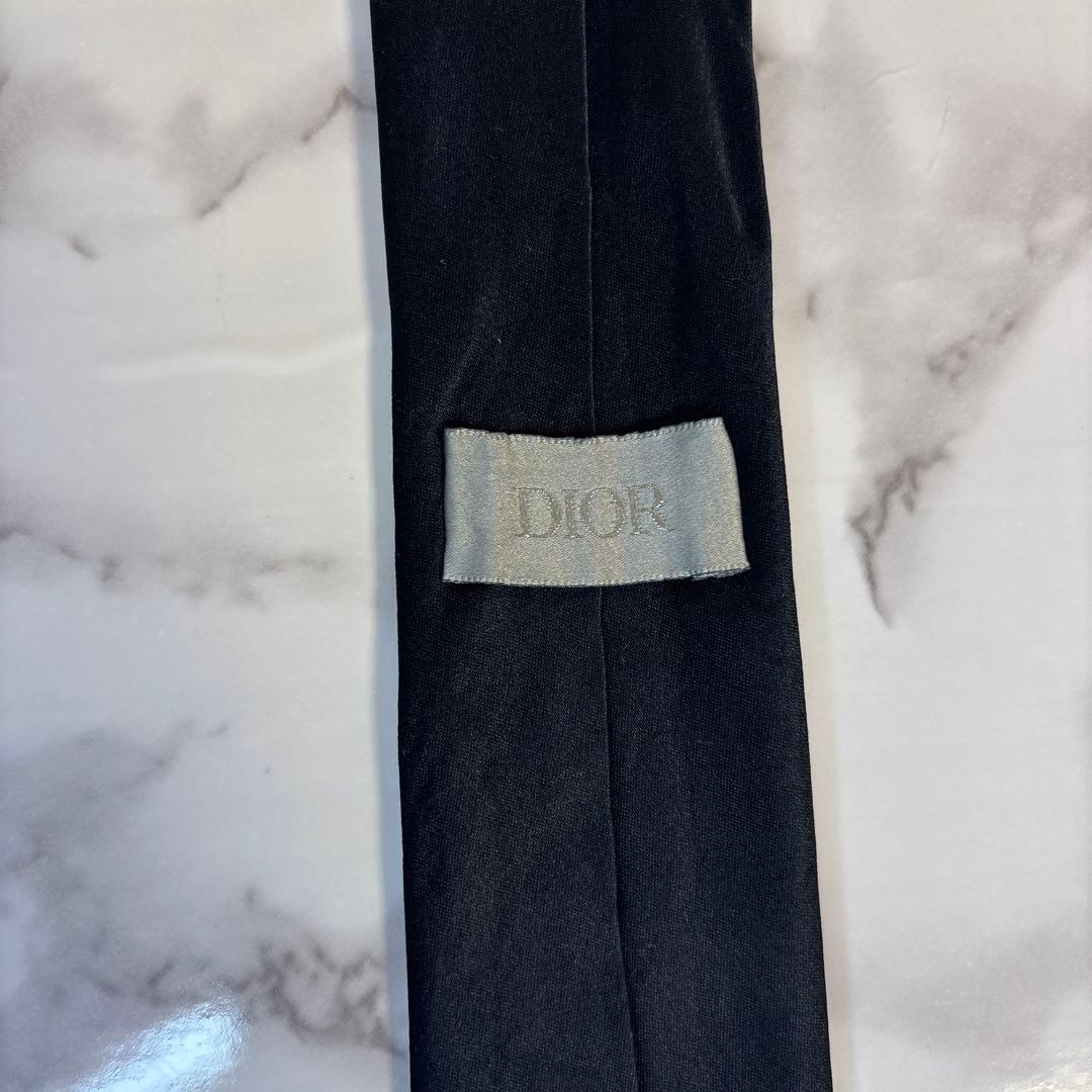 Dior ネクタイ　ブラック　黒色　蜂　ビー　ワンポイント　細身